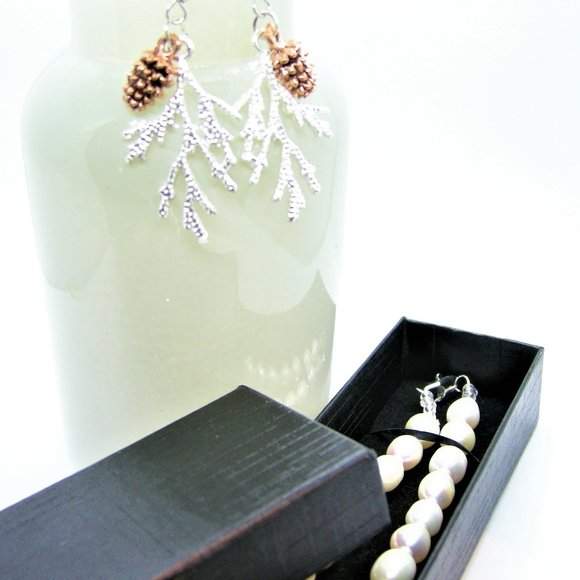 Natural Pearl Necklace and Woodland Earrings Set Wedding Jewelry for Bride - Picture 1 of 12